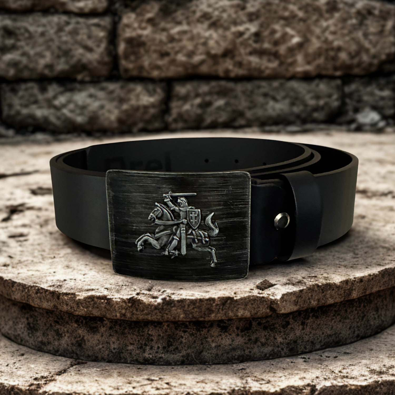 Lietuviškos simbolikos diržai